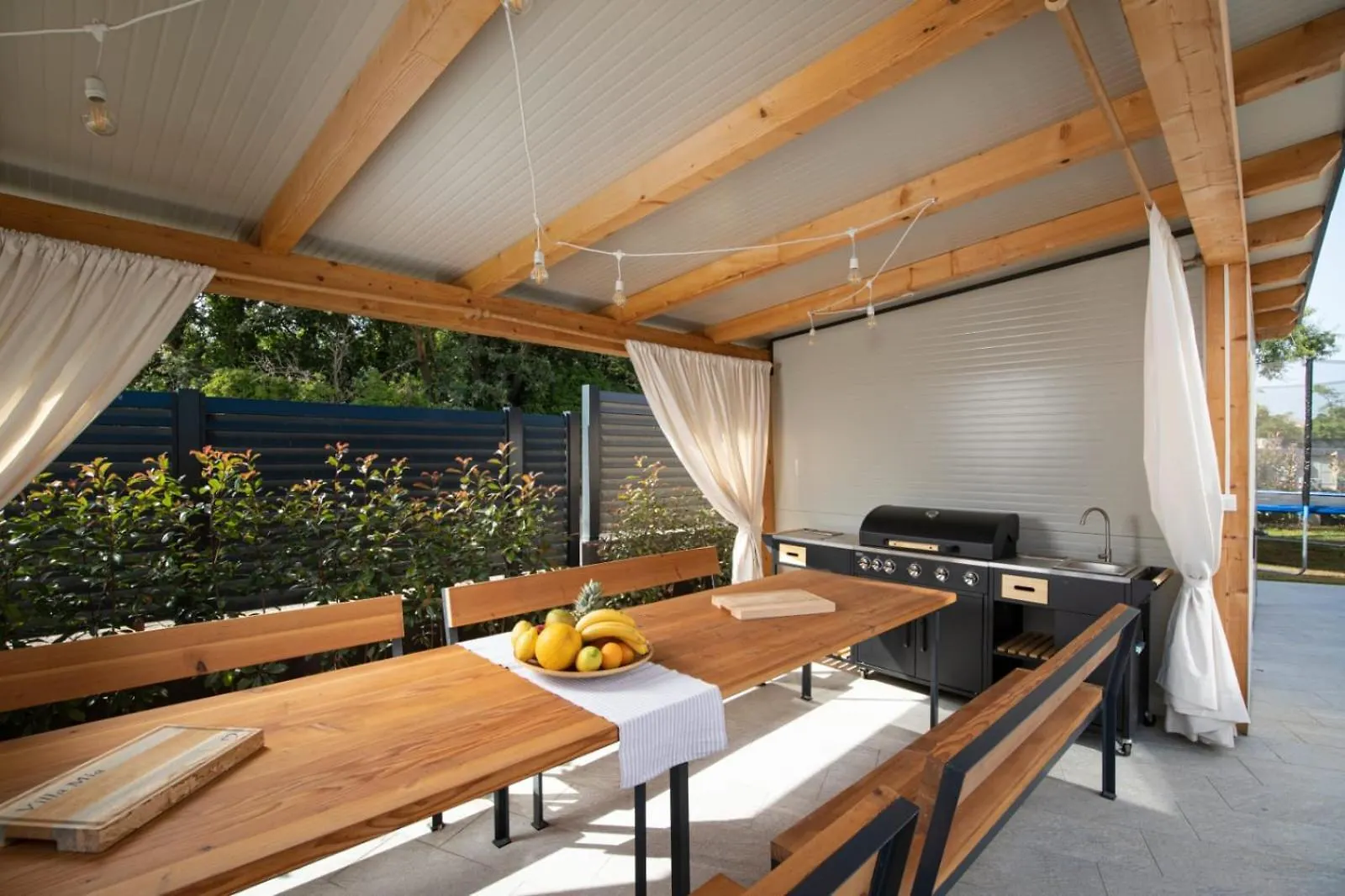 Villa Tiki In Medulin For 16 Person With Heated Pool & Spa Only 1 Km From The Beach